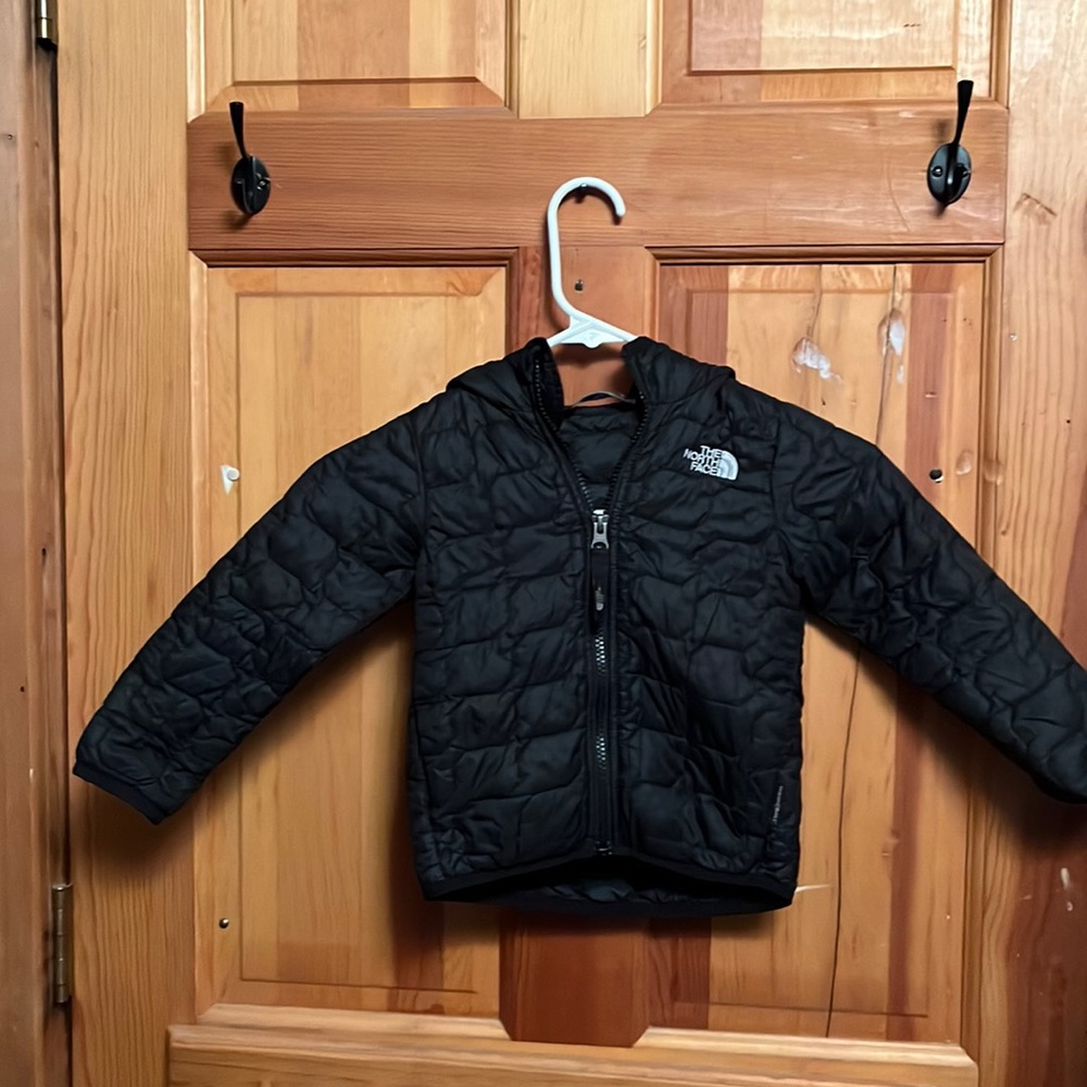 Northface Thermoball Coat